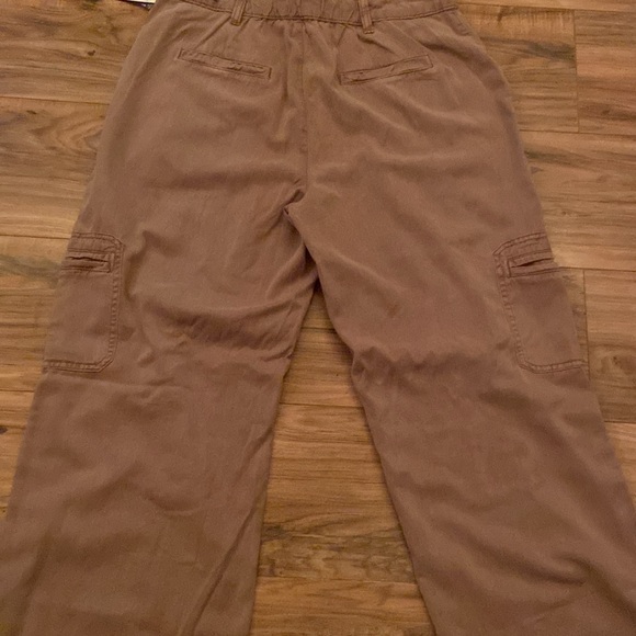 NWT Maurice’s wide leg cargo pants 12short - Picture 8 of 9